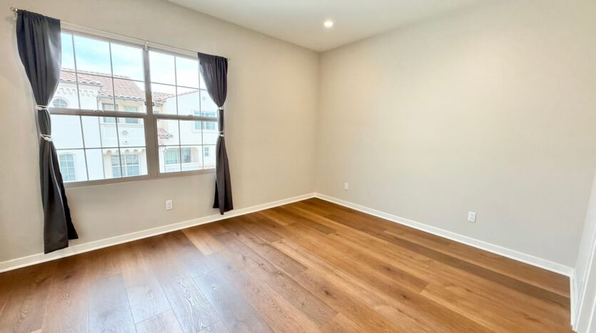 197 Elkhorn - Irvine - California - 3 bed, 3.5 bath rental property