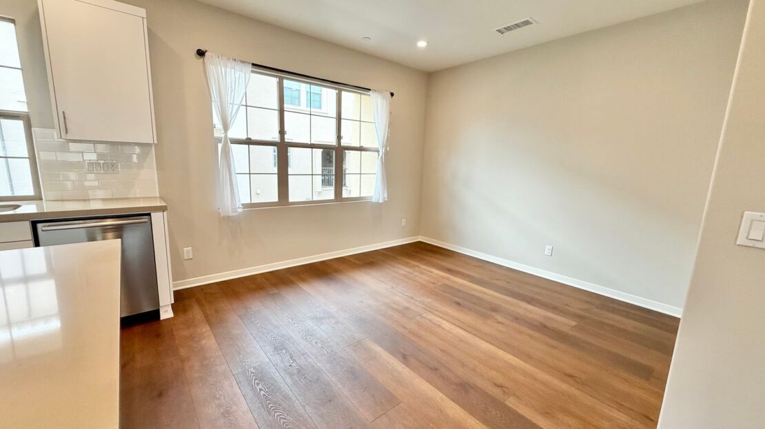 197 Elkhorn - Irvine - California - 3 bed, 3.5 bath rental property