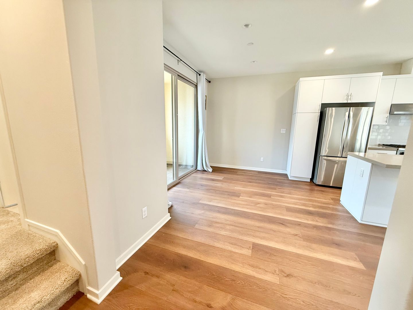 197 Elkhorn - Irvine - California - 3 bed, 3.5 bath rental property