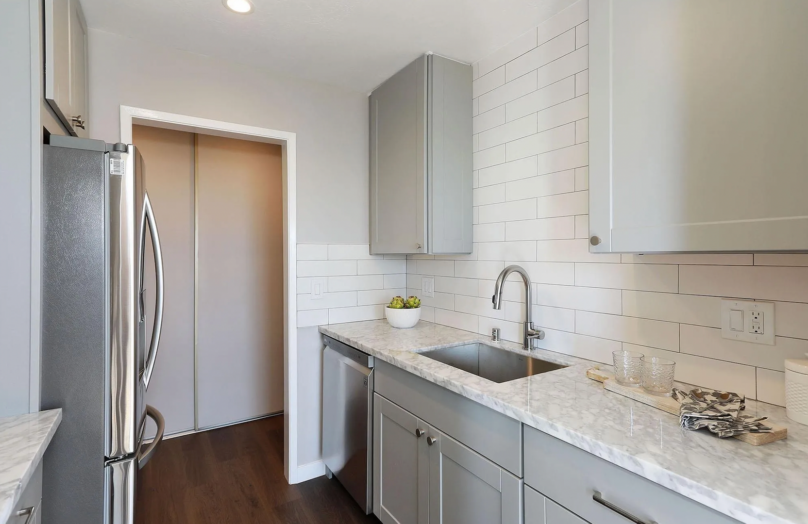 2 Admiral Drive #283 - Emeryville - California - 2 bed, 2 bath rental property