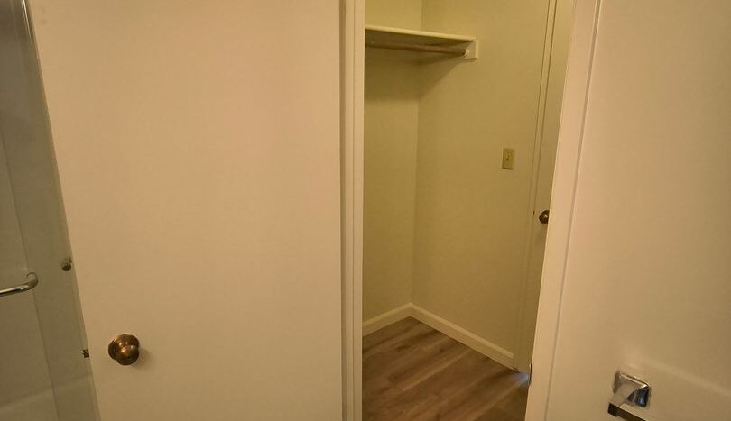 2 Anchor Drive #294 - Emeryville - California - 1 bath rental property