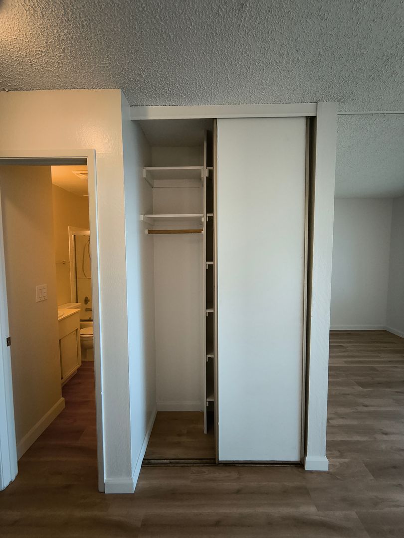 2 Anchor Drive #294 - Emeryville - California - 1 bath rental property