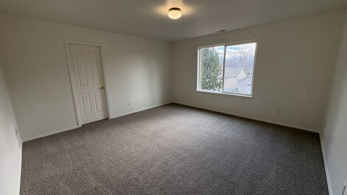 20603 Wild Rose Ln. - Bend - Oregon - 3 bed, 2.5 bath rental property