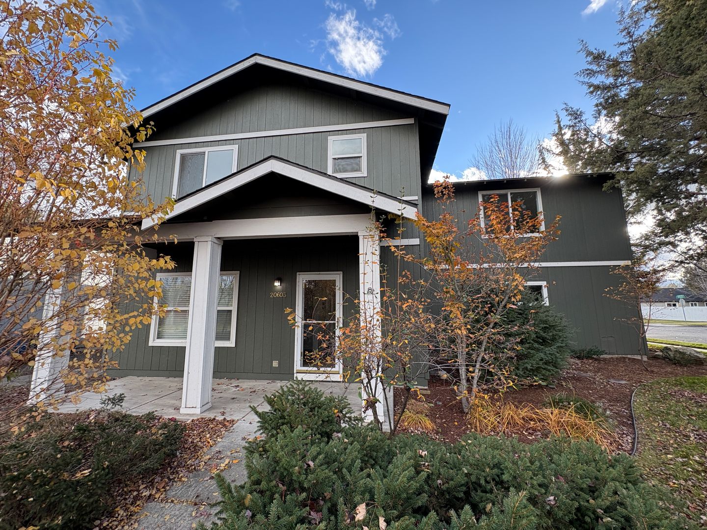 20603 Wild Rose Ln. - Bend - Oregon - 3 bed, 2.5 bath rental property