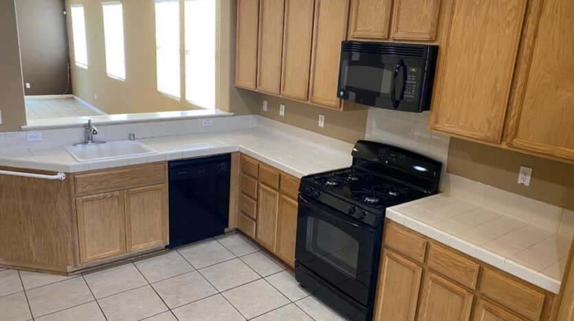 2108 Oak Branch Dr. - Stockton - California - 3 bed, 2 bath rental property