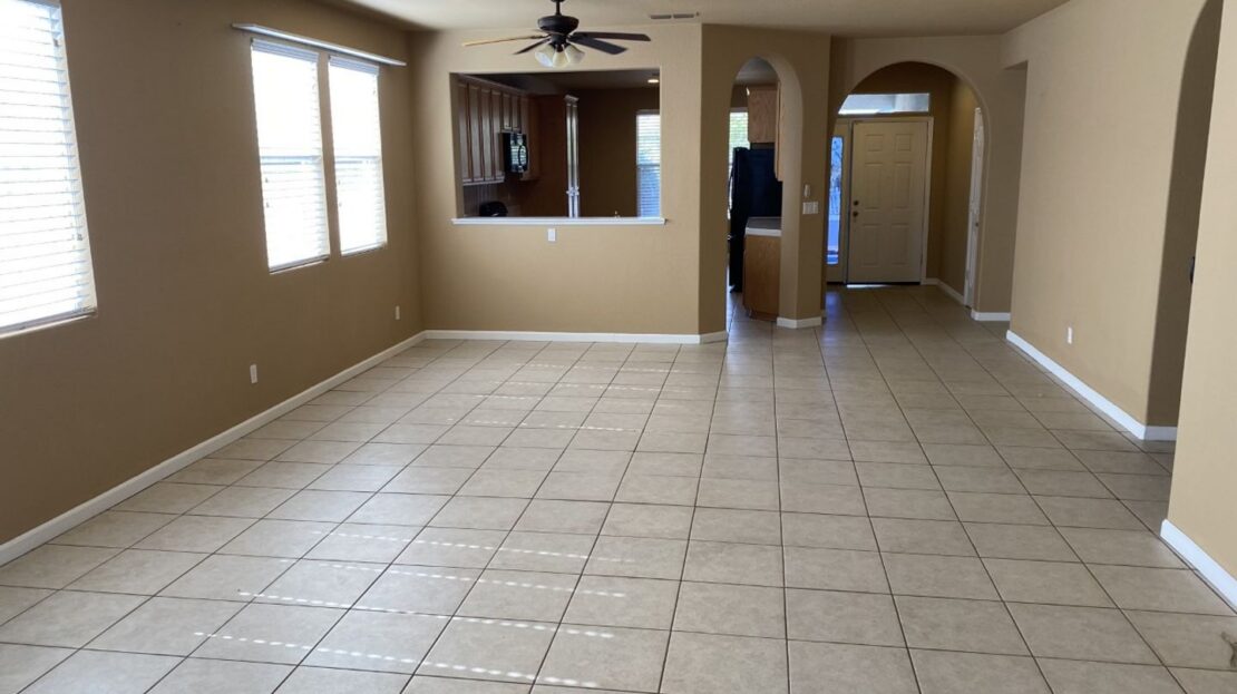 2108 Oak Branch Dr. - Stockton - California - 3 bed, 2 bath rental property