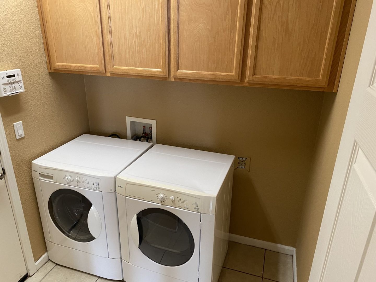 2108 Oak Branch Dr. - Stockton - California - 3 bed, 2 bath rental property