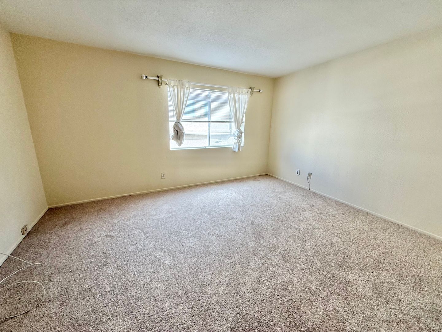 21155 Gladiolos Way - Lake Forest - California - 1 bed, 1 bath rental property