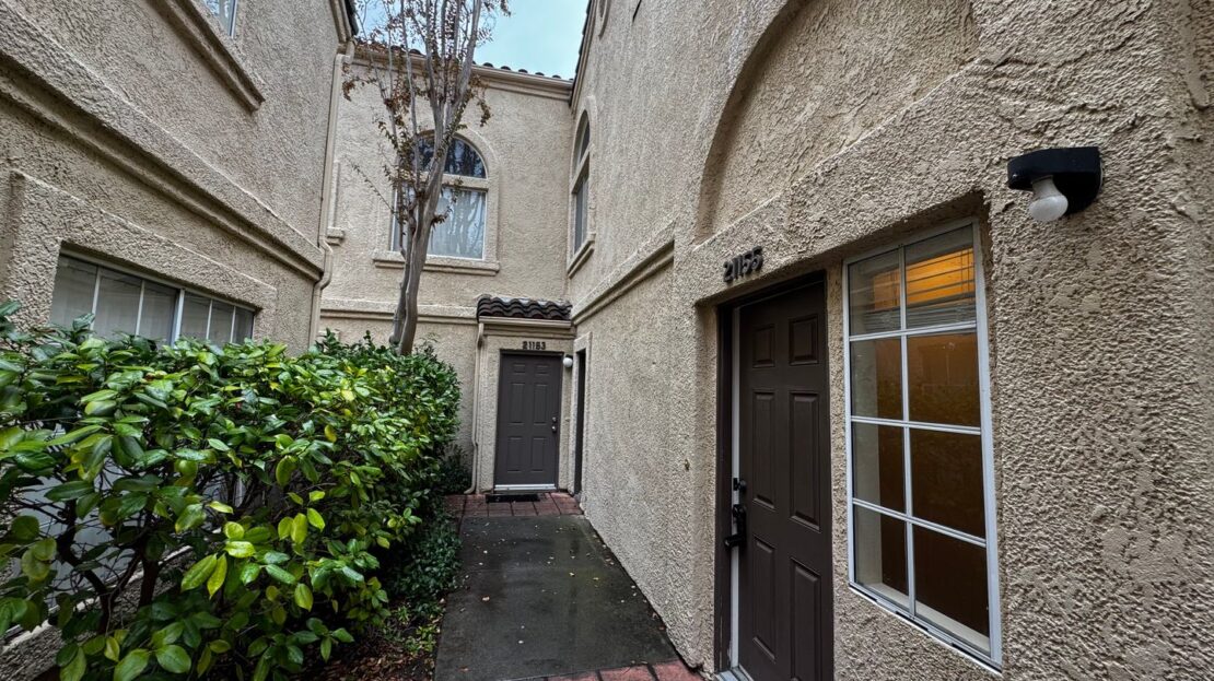 21155 Gladiolos Way - Lake Forest - California - 1 bed, 1 bath rental property