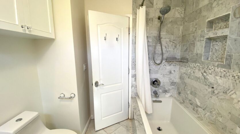 22122 Independencia Street - Los Angeles - California - 3 bed, 2 bath rental property