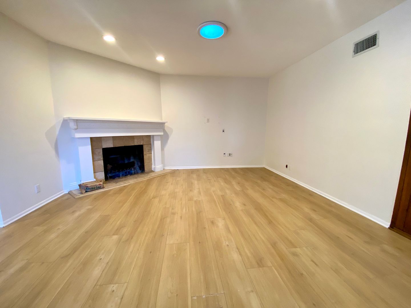 22122 Independencia Street - Los Angeles - California - 3 bed, 2 bath rental property