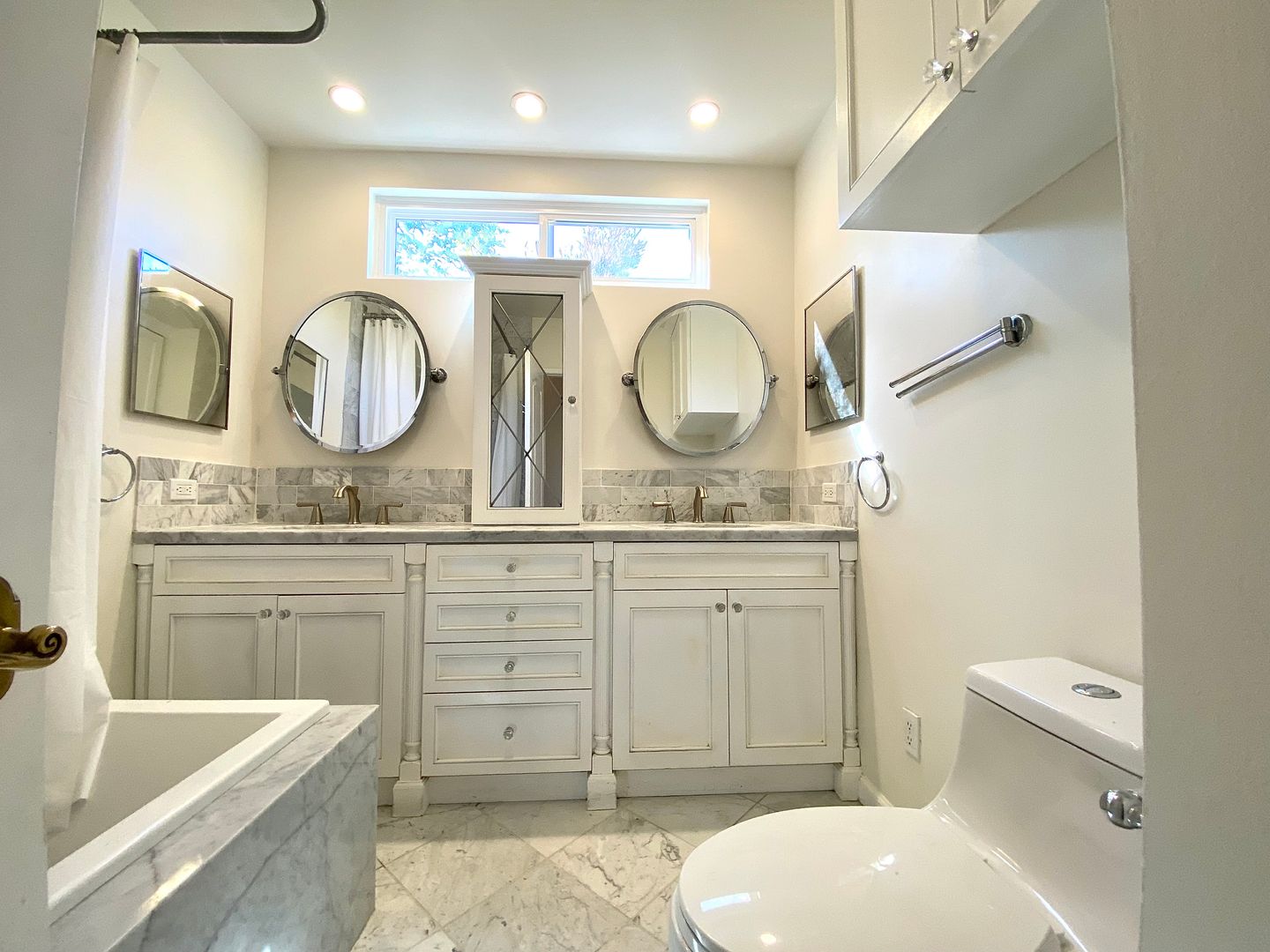 22122 Independencia Street - Los Angeles - California - 3 bed, 2 bath rental property