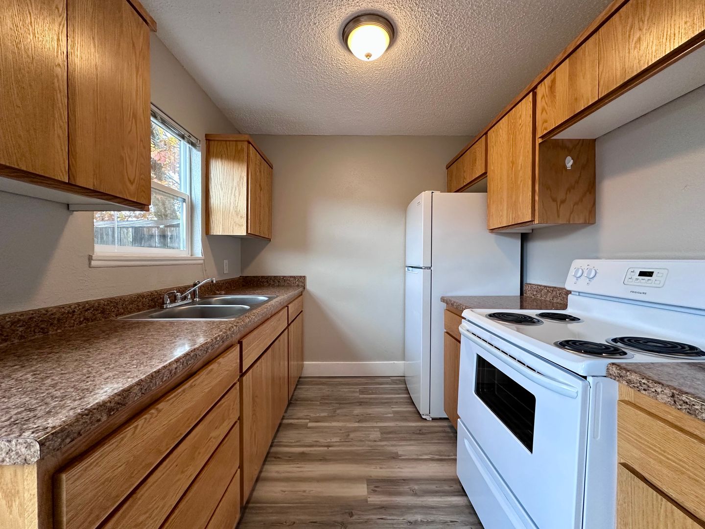 22900 NE Halsey St. - #02 - Fairview - Oregon - 2 bed, 1.5 bath rental property