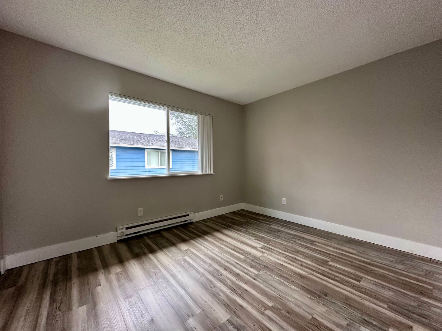 22900 NE Halsey St. - #02 - Fairview - Oregon - 2 bed, 1.5 bath rental property