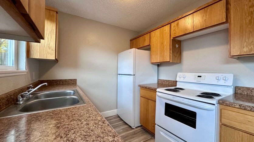 22900 NE Halsey St. - #02 - Fairview - Oregon - 2 bed, 1.5 bath rental property