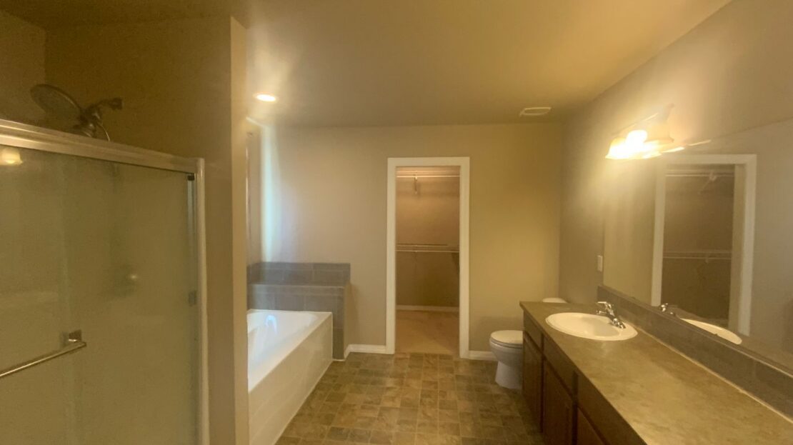 2314 164th St E - Tacoma - Washington - 4 bed, 2.5 bath rental property