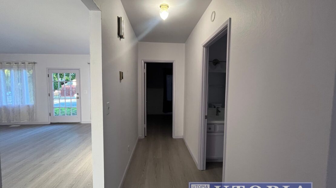 2314 Felt Street - Unit B - Santa Cruz - California - 2 bed, 1 bath rental property