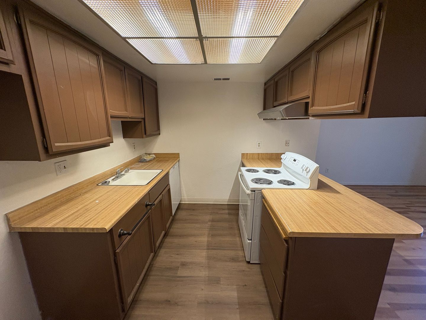 2315 Imran Drive - Sacramento - California - 2 bed, 2 bath rental property