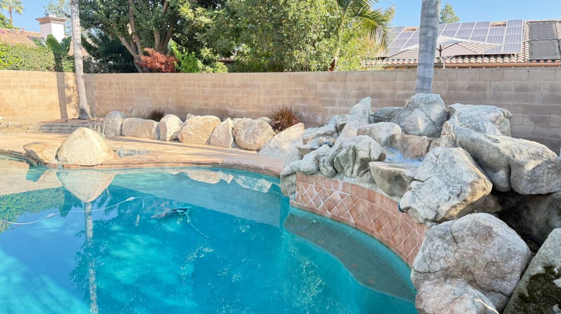 2324 N Peppertree St - Visalia - California - 3 bed, 2 bath rental property