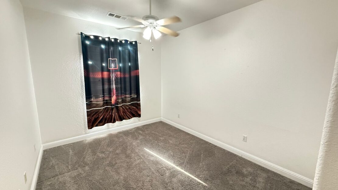 2324 N Peppertree St - Visalia - California - 3 bed, 2 bath rental property