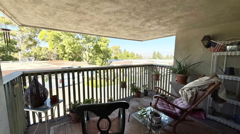 23282 Caminito Marcial - Laguna Hills - California - 2 bed, 1 bath rental property