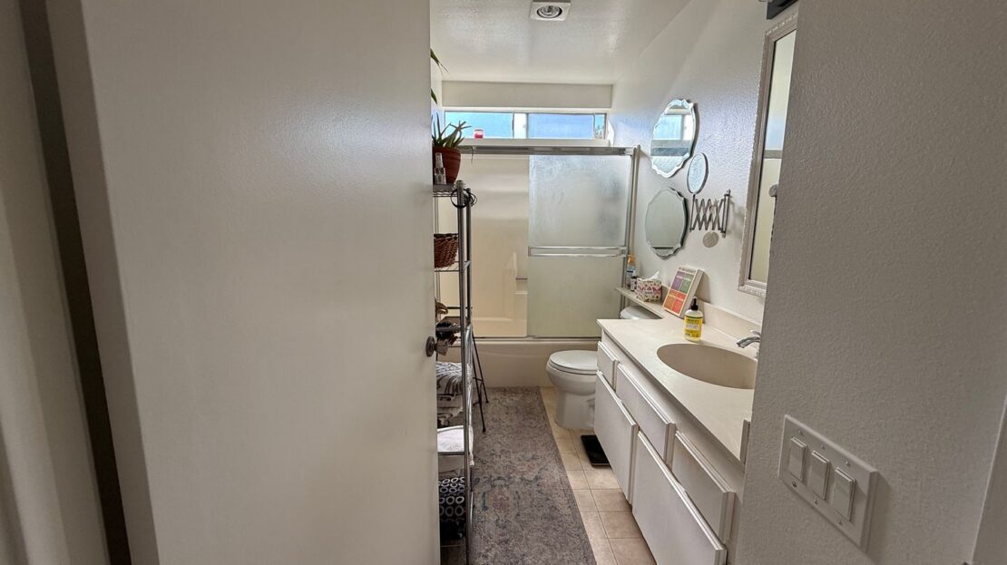 23282 Caminito Marcial - Laguna Hills - California - 2 bed, 1 bath rental property