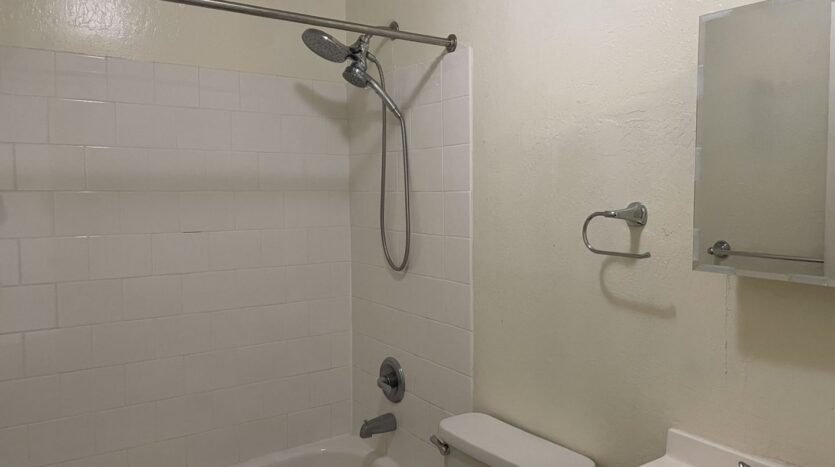 241 Kentucky Street Unit A - Vallejo - California - 1 bed, 1 bath rental property
