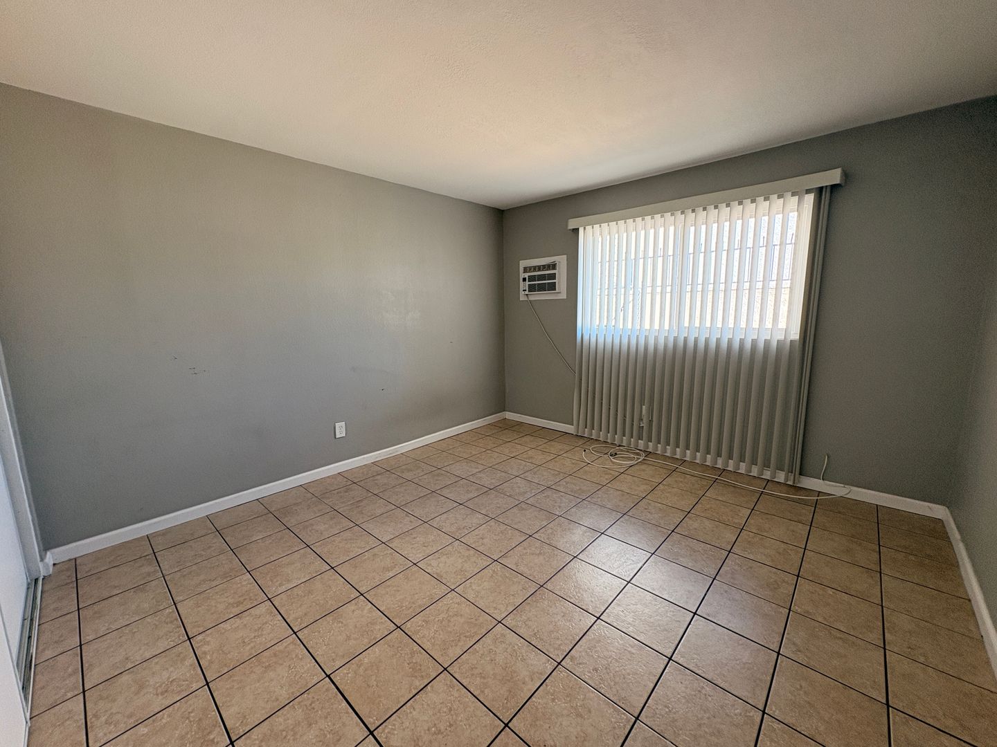 24238 Postal Ave -  Unit 6 - Moreno Valley - California - 1 bed, 1 bath rental property