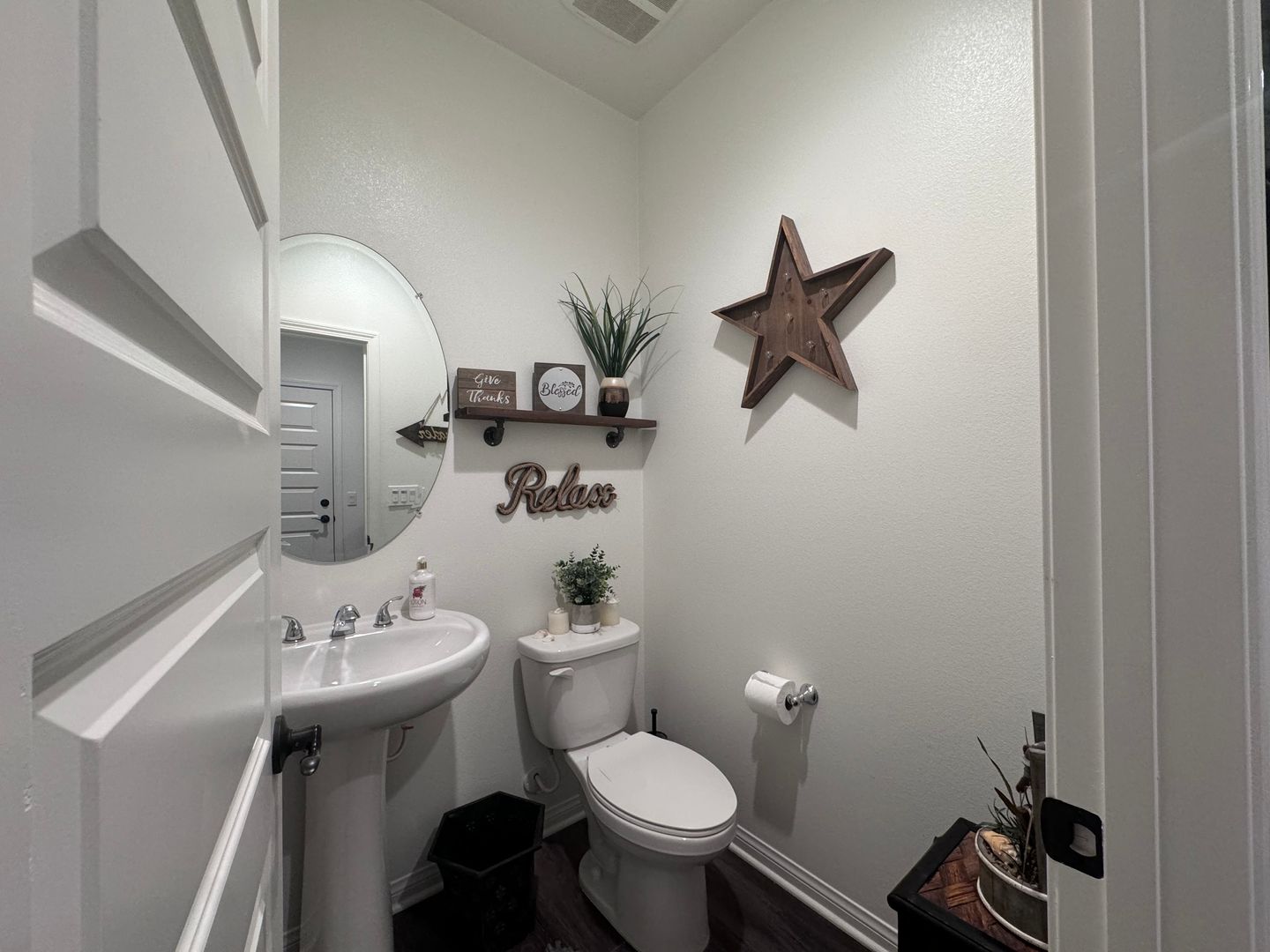 24504 Sabaton Cir - Menifee - California - 4 bed, 2.5 bath rental property