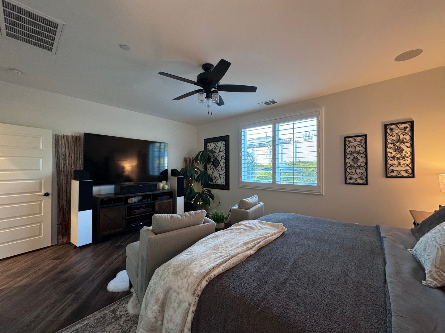 24504 Sabaton Cir - Menifee - California - 4 bed, 2.5 bath rental property