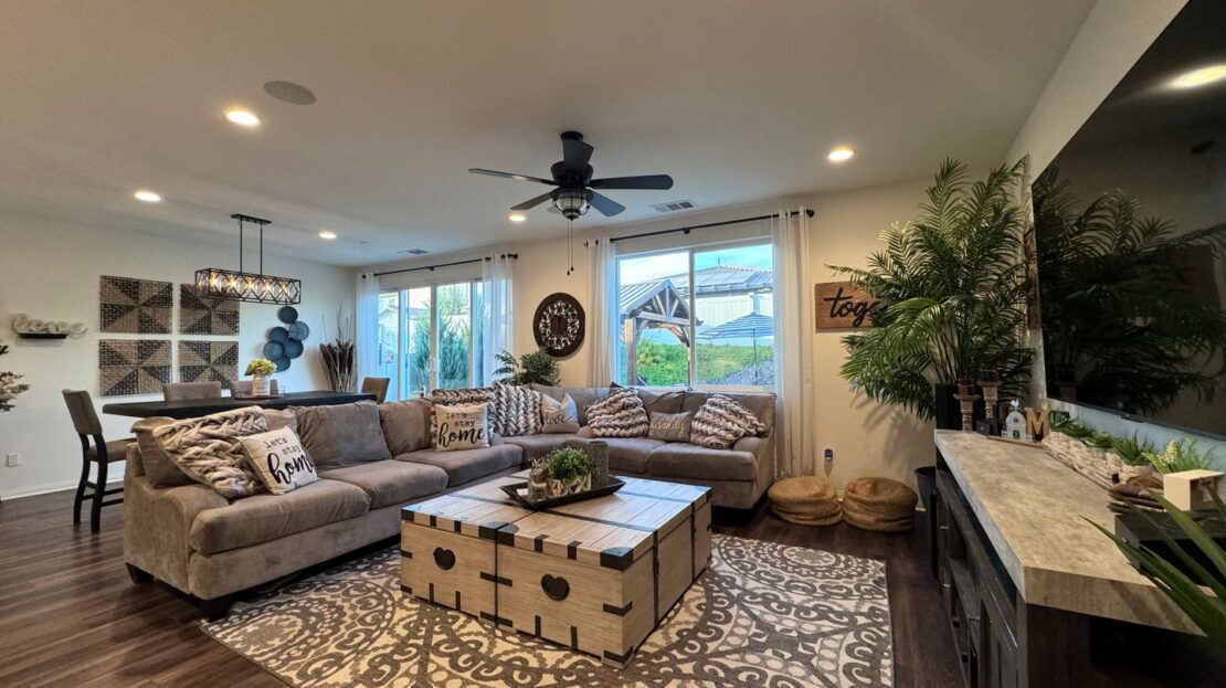 24504 Sabaton Cir - Menifee - California - 4 bed, 2.5 bath rental property