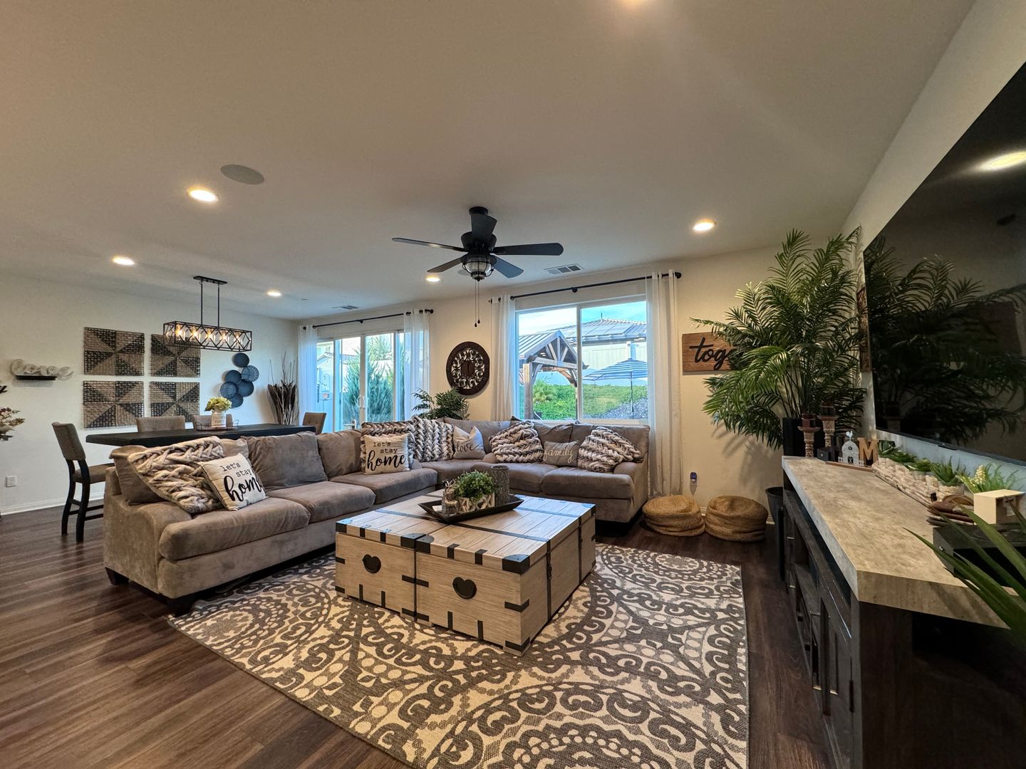 24504 Sabaton Cir - Menifee - California - 4 bed, 2.5 bath rental property