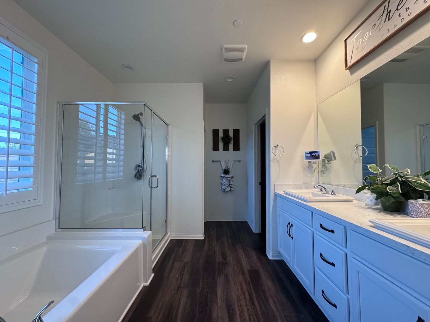 24504 Sabaton Cir - Menifee - California - 4 bed, 2.5 bath rental property