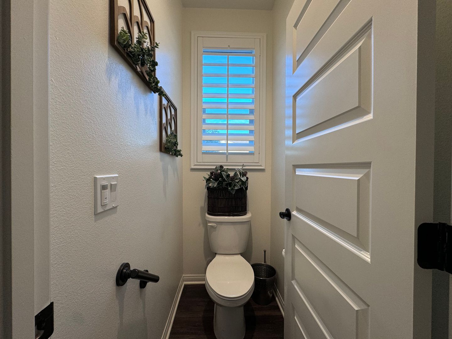 24504 Sabaton Cir - Menifee - California - 4 bed, 2.5 bath rental property