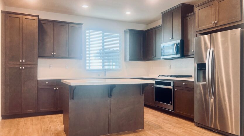 2454 Verano Way - Vista - California - 3 bed, 3.5 bath rental property