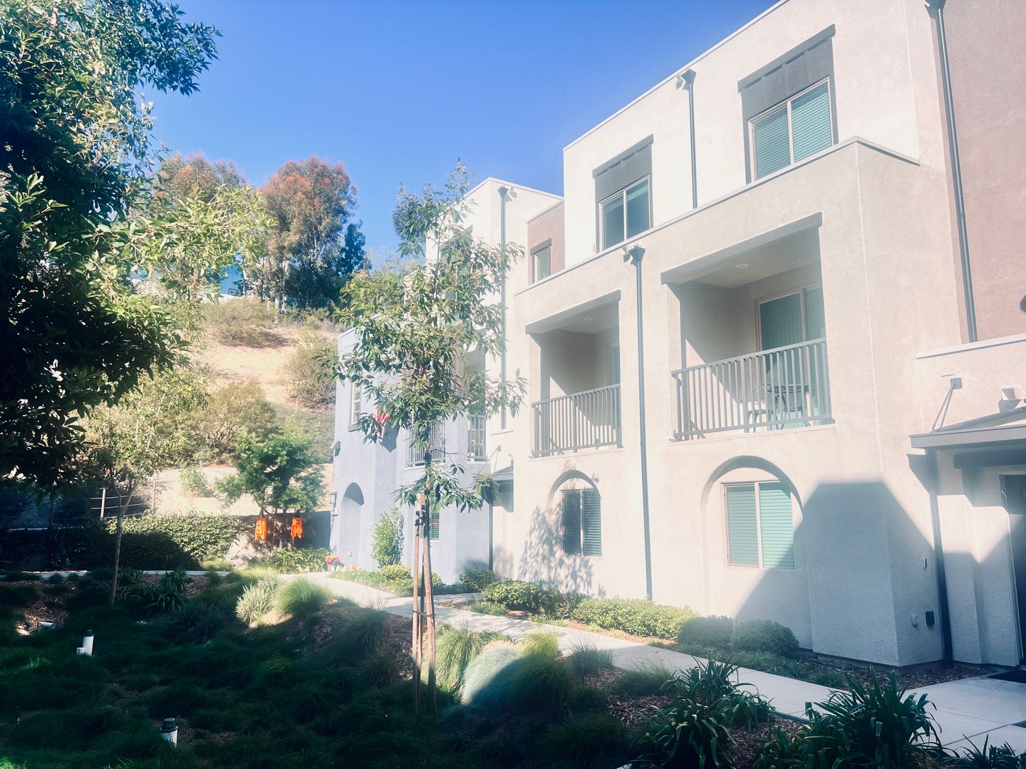 2454 Verano Way - Vista - California - 3 bed, 3.5 bath rental property