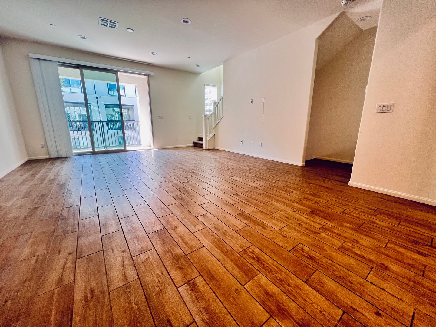 2454 Verano Way - Vista - California - 3 bed, 3.5 bath rental property