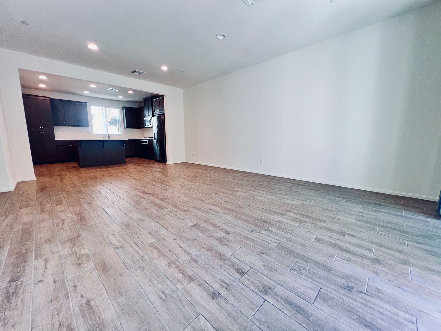 2454 Verano Way - Vista - California - 3 bed, 3.5 bath rental property