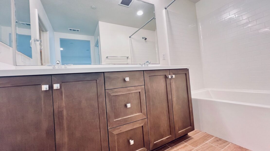 2454 Verano Way - Vista - California - 3 bed, 3.5 bath rental property