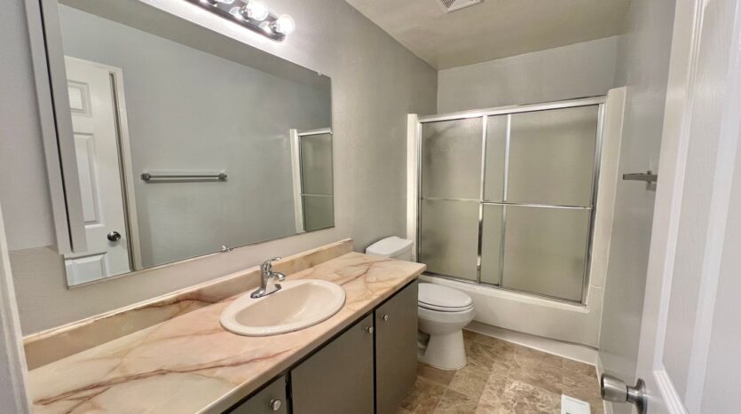 2800 Dover Ave - Fairfield - California - 2 bed, 1 bath rental property