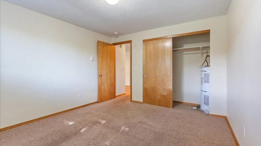 3033 NE Cleveland Ave.   - Gresham - Oregon - 2 bed, 1 bath rental property