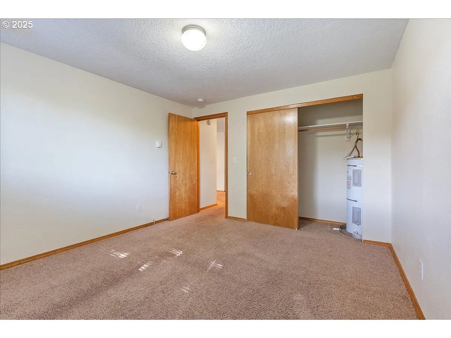 3033 NE Cleveland Ave.   - Gresham - Oregon - 2 bed, 1 bath rental property