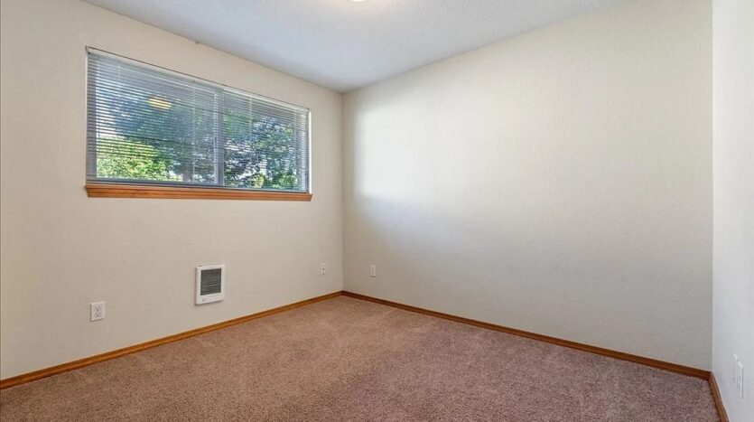 3033 NE Cleveland Ave.   - Gresham - Oregon - 2 bed, 1 bath rental property