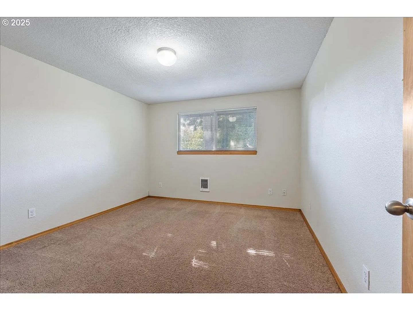 3033 NE Cleveland Ave.   - Gresham - Oregon - 2 bed, 1 bath rental property