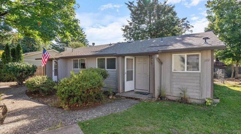 3033 NE Cleveland Ave.   - Gresham - Oregon - 2 bed, 1 bath rental property