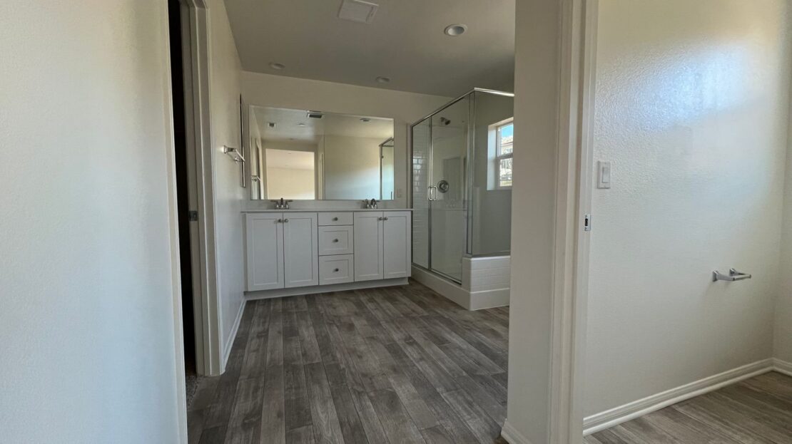 30737 Expedition Dr. - Winchester - California - 4 bed, 3.5 bath rental property