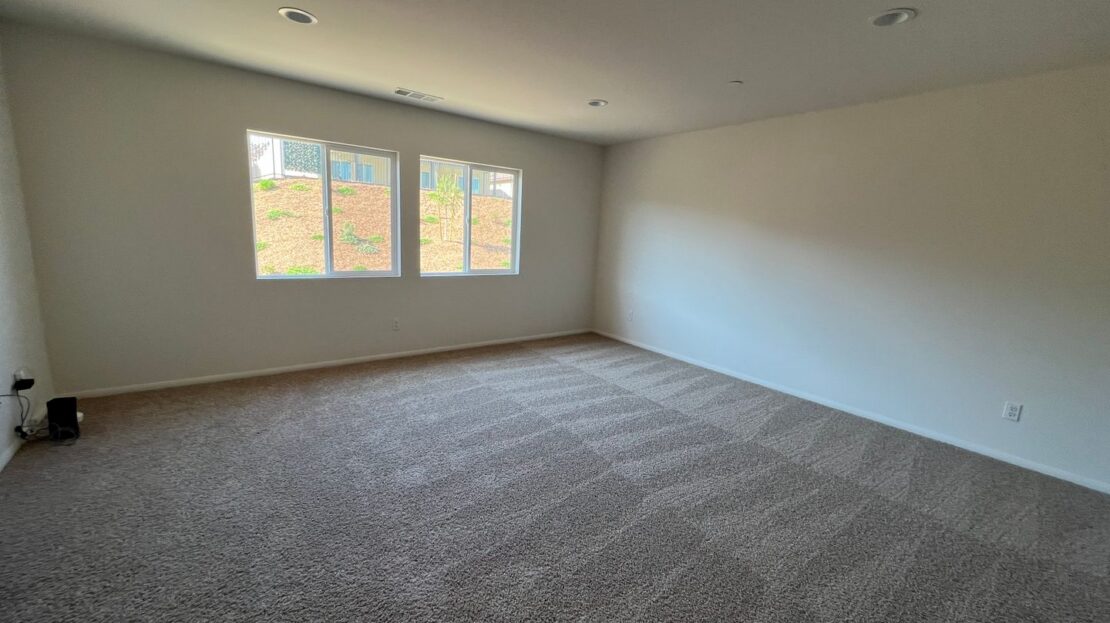 30737 Expedition Dr. - Winchester - California - 4 bed, 3.5 bath rental property