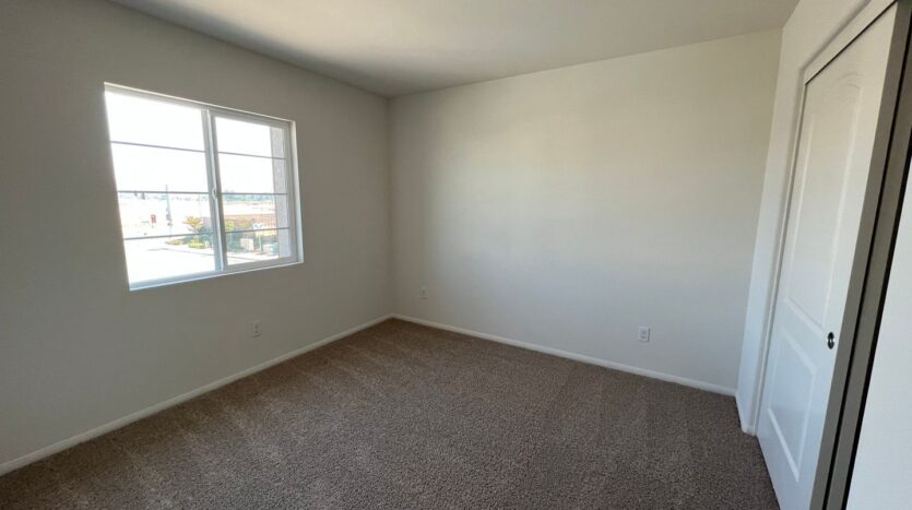 30737 Expedition Dr. - Winchester - California - 4 bed, 3.5 bath rental property