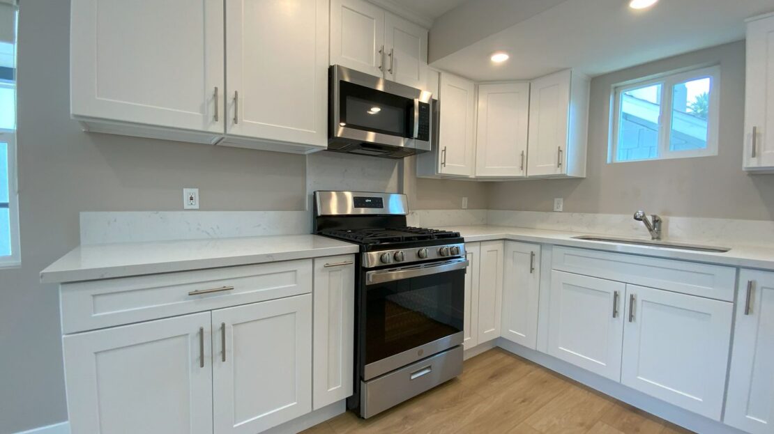 320 1/2 Myrtle Street - Glendale - California - 1 bed, 1 bath rental property