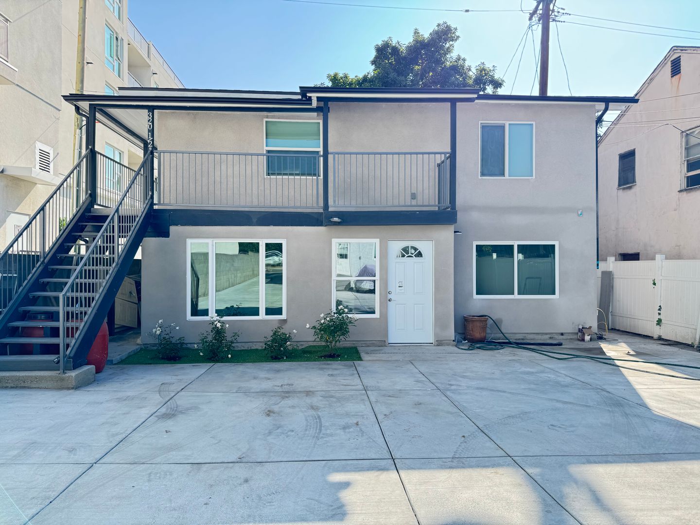 320 1/2 Myrtle Street - Glendale - California - 1 bed, 1 bath rental property